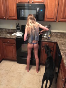 hot-girlfriend-in-sexy-thong-in-the-kitchen-ass-view